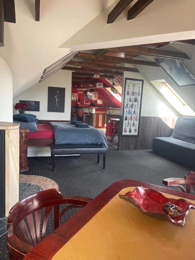 Stylove Apartmanky Frydek-Mistek Luaran gambar